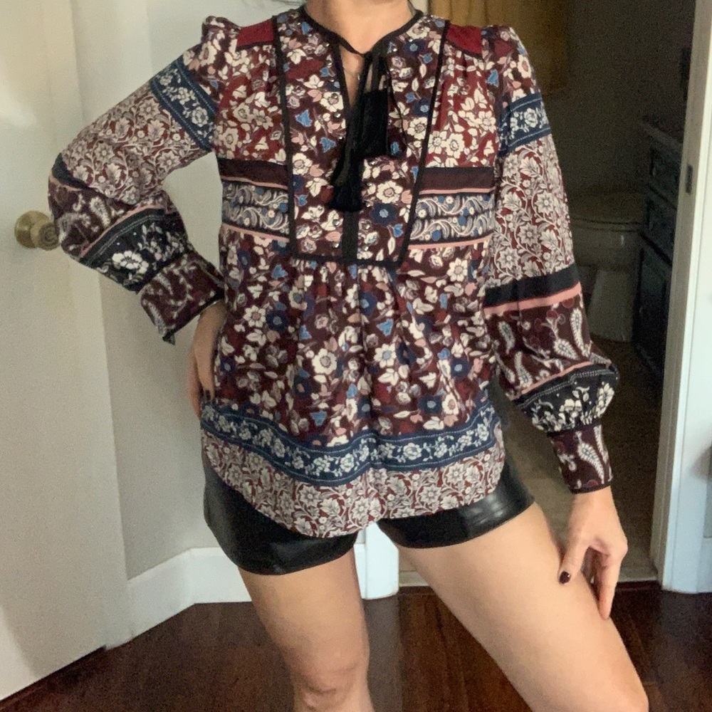 Kate Spade Madison Avenue blouse size XS. Great condition.